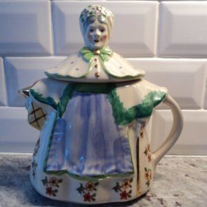 vintage Granny Ann teapot